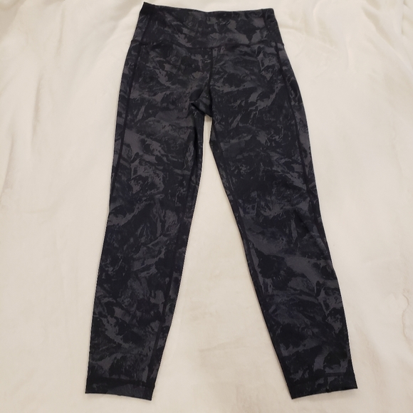 Lole High Waisted Black and Grey Marble Pattern Leggings - Picture 1 of 3